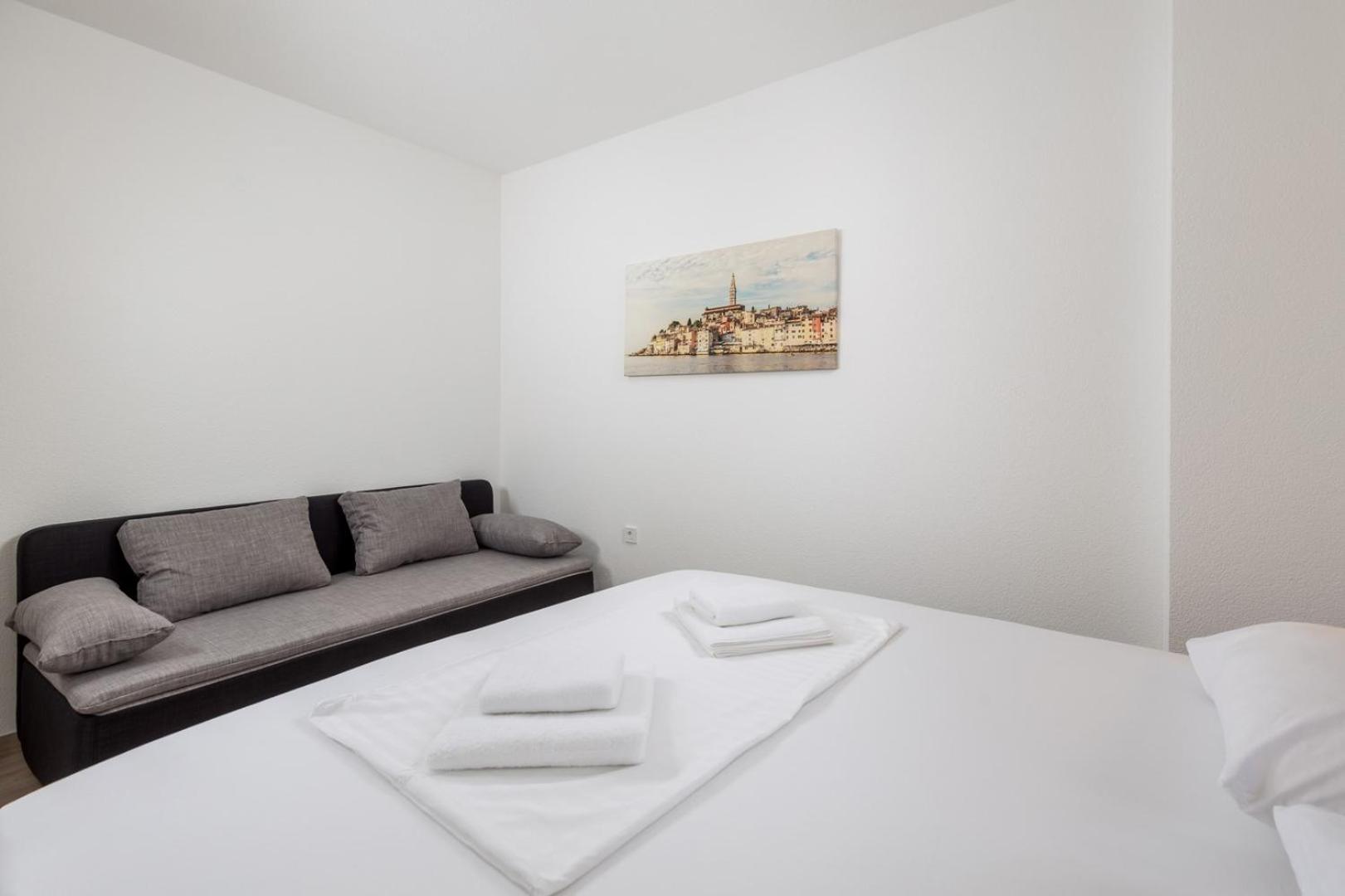 אומיסאליי Apartments Jadranka מראה חיצוני תמונה