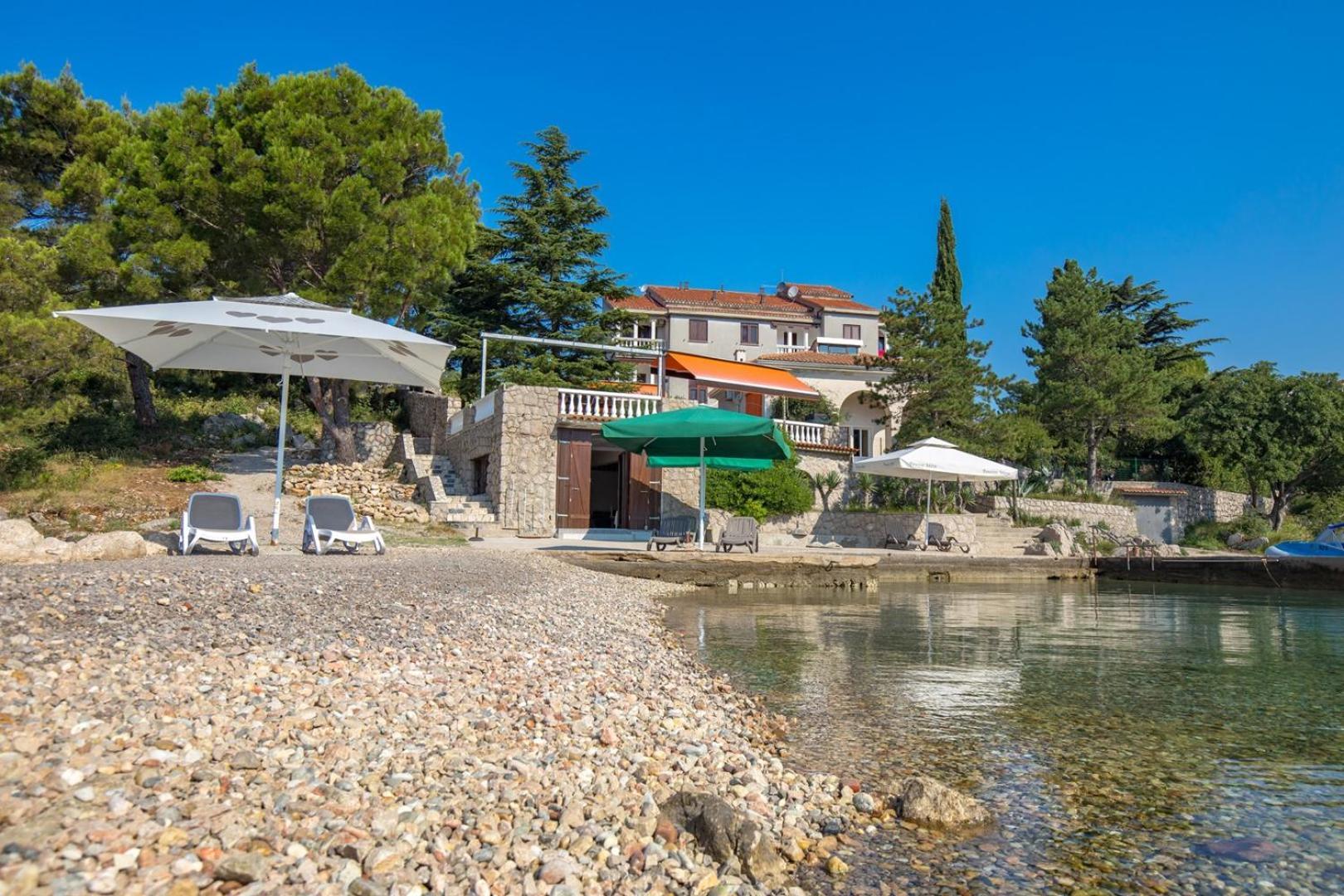 אומיסאליי Apartments Jadranka מראה חיצוני תמונה