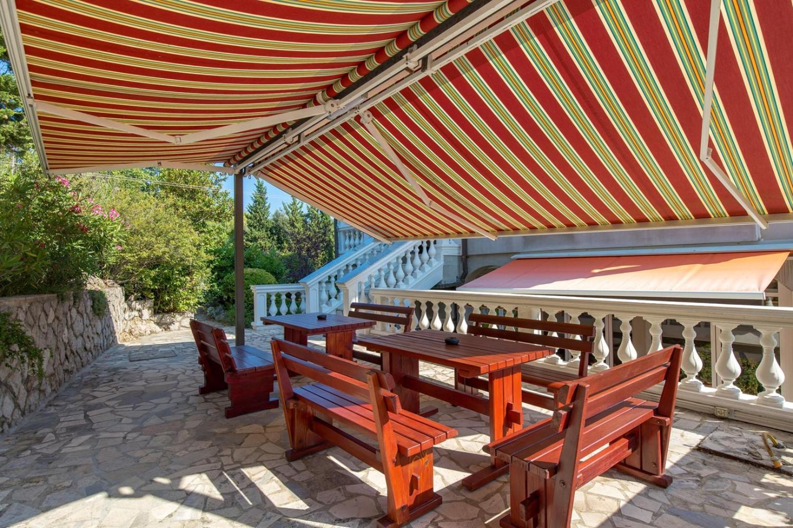 אומיסאליי Apartments Jadranka מראה חיצוני תמונה